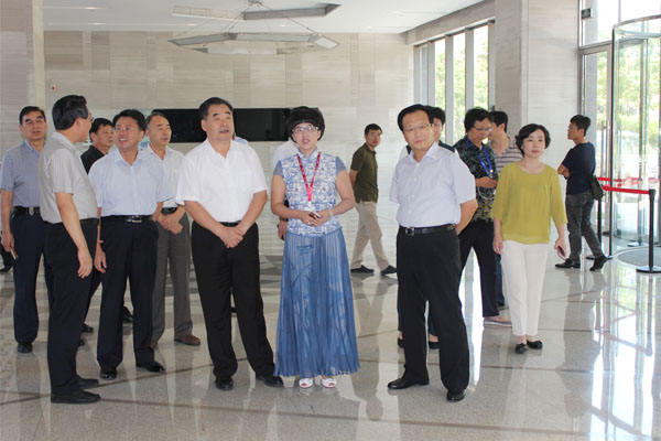 省人大副主任于建成一行視察聯橋集團