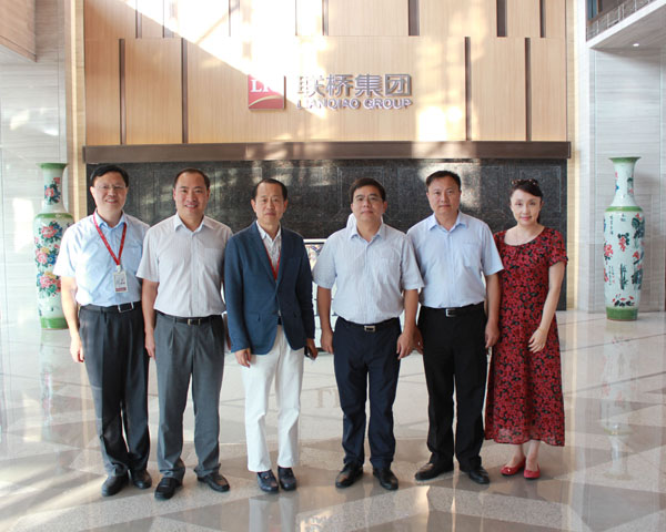 中國進出口銀行山東分行行長李忠元一行來聯橋考察調研