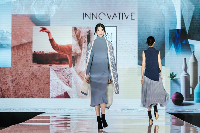 “創意 · 跨越 國家毛衫紗線資源共享平臺啟動儀式”在威海聯橋集團盛裝啟幕(圖31) “創意 · 跨越 國家毛衫紗線資源共享平臺啟動儀式”在威海聯橋集團盛裝啟幕(圖31)