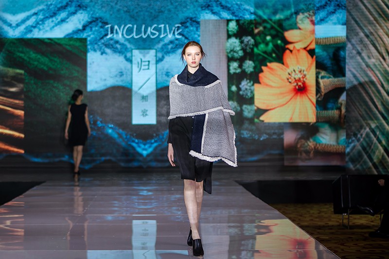 “創意 · 跨越 國家毛衫紗線資源共享平臺啟動儀式”在威海聯橋集團盛裝啟幕(圖46) “創意 · 跨越 國家毛衫紗線資源共享平臺啟動儀式”在威海聯橋集團盛裝啟幕(圖46)