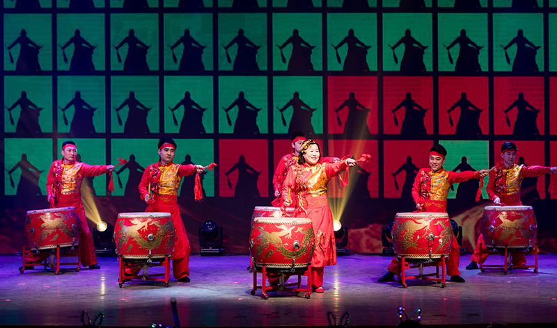 歡欣鼓舞迎新春，滿懷豪情攀高峰 | 聯橋集團2020迎新春聯歡晚會激情開演(圖30)